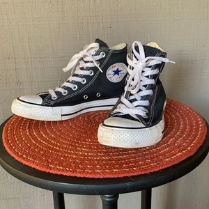Black High Top Converse Size 7 women’s sneaker